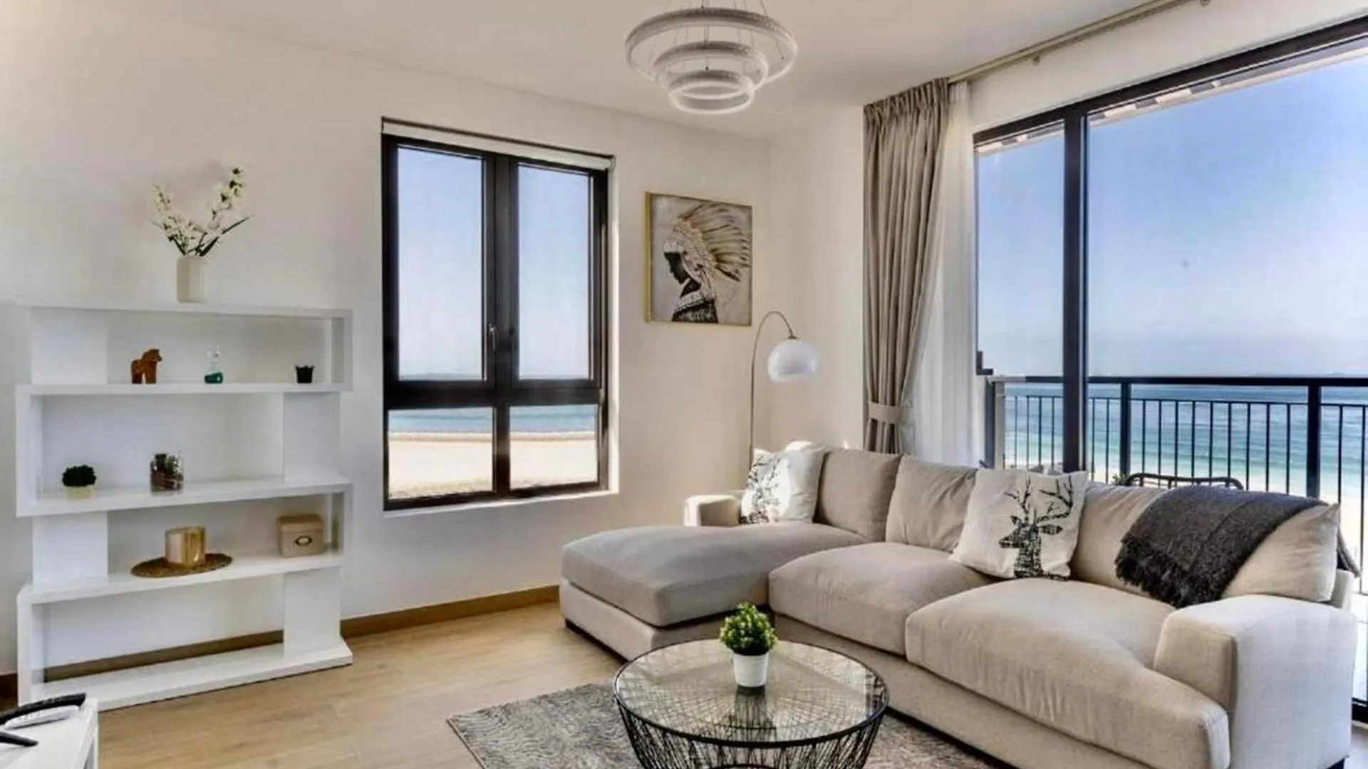 Ocean Majestic Full Sea View At Le Pont Apartment Dubai